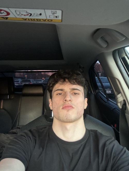 Mokytojas Nihat Sad